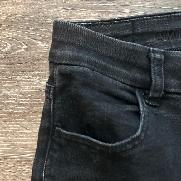 American Eagle Jeans - size 2 - Picture 5 of 10